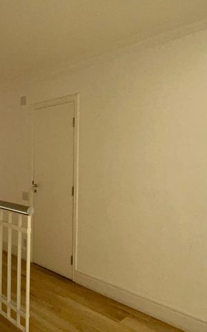 Apartamento à venda com 333m², 4 quartos e 4 vagas Apartamento à venda com 333m², 4 quartos e 4 vagasLiving