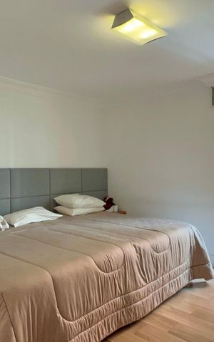 Apartamento à venda com 333m², 4 quartos e 4 vagas Apartamento à venda com 333m², 4 quartos e 4 vagasSuíte 4