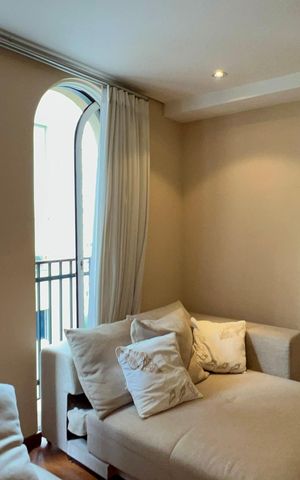 Apartamento à venda com 333m², 4 quartos e 4 vagas Apartamento à venda com 333m², 4 quartos e 4 vagasSala de TV