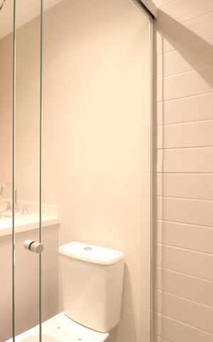 Apartamento à venda com 90m², 2 quartos e 2 vagasBanheiro da Suíte