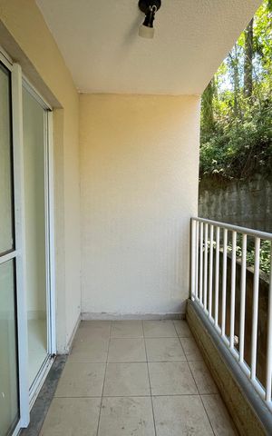 Apartamento para alugar com 52m², 2 quartos e 1 vagaVaranda