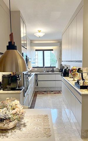 Apartamento para alugar com 190m², 3 quartos e 3 vagas