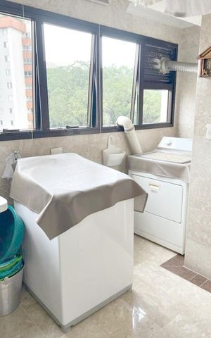 Apartamento para alugar com 190m², 3 quartos e 3 vagas