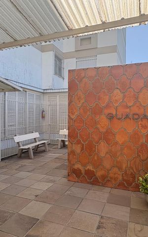 Apartamento à venda com 59m², 2 quartos e sem vaga Apartamento à venda com 59m², 2 quartos e sem vagaFachada