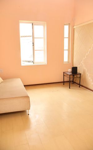 Casa para alugar com 250m², 5 quartos e 2 vagas Casa para alugar com 250m², 5 quartos e 2 vagasSala 2