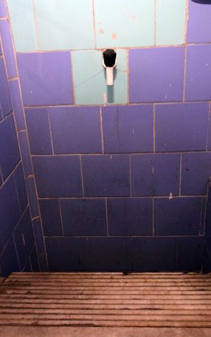 Casa à venda com 300m², 3 quartos e 8 vagasÁrea de Serviço