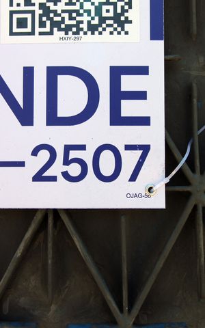 Casa à venda com 300m², 3 quartos e 8 vagasCódigo