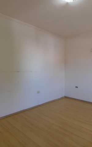 Casa à venda com 280m², 3 quartos e 6 vagas Casa à venda com 280m², 3 quartos e 6 vagasSuíte