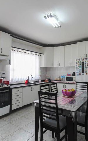 Casa à venda com 148m², 3 quartos e 3 vagas