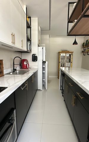 Apartamento à venda com 61m², 2 quartos e 2 vagas Apartamento à venda com 61m², 2 quartos e 2 vagasCozinha
