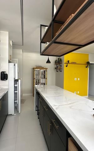 Apartamento à venda com 61m², 2 quartos e 2 vagas Apartamento à venda com 61m², 2 quartos e 2 vagasCozinha