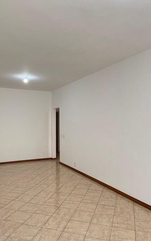 Apartamento para alugar com 90m², 2 quartos e 1 vaga Apartamento para alugar com 90m², 2 quartos e 1 vagaSala