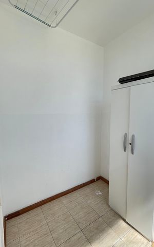 Apartamento para alugar com 90m², 2 quartos e 1 vaga Apartamento para alugar com 90m², 2 quartos e 1 vagaQuarto de Serviço