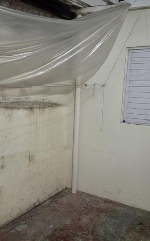 Casa à venda com 290m², 2 quartos e 4 vagas