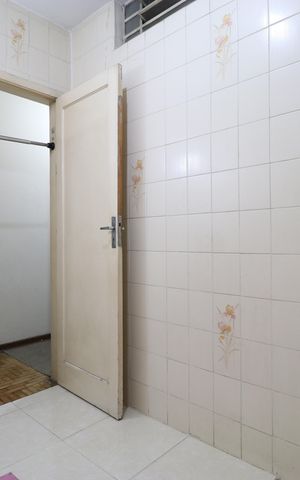Casa à venda com 130m², 3 quartos e 1 vagaBanheiro
