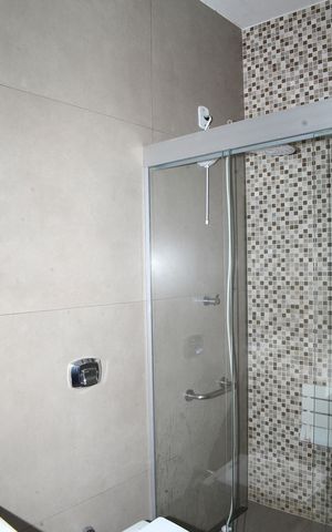 Casa à venda com 300m², 4 quartos e 3 vagasBanheiro