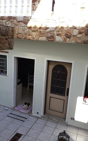 Casa à venda com 120m², 2 quartos e 2 vagas
