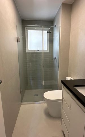 Apartamento à venda com 90m², 3 quartos e 1 vaga Apartamento à venda com 90m², 3 quartos e 1 vagaBanheiro Corredor
