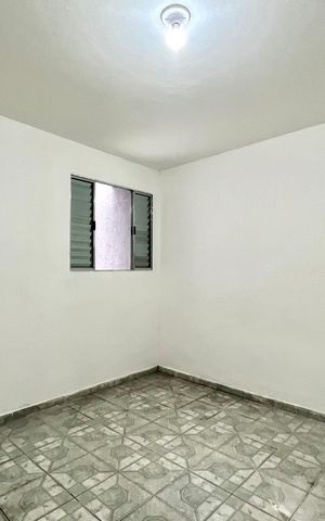 Casa para alugar com 65m², 1 quarto e 2 vagasQuarto