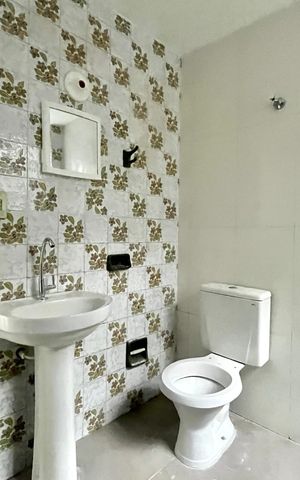 Casa para alugar com 65m², 1 quarto e 2 vagasBanheiro