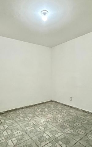 Casa para alugar com 65m², 1 quarto e 2 vagasQuarto
