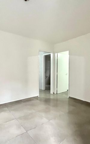 Casa para alugar com 65m², 1 quarto e 2 vagasSala