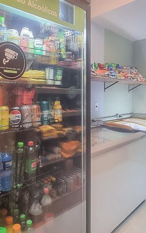 Studio à venda com 25m², 1 quarto e sem vaga Studio à venda com 25m², 1 quarto e sem vagaÁrea comum - Mini Market