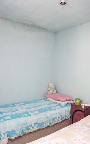 Casa à venda com 60m², 3 quartos e 2 vagasQuarto 1