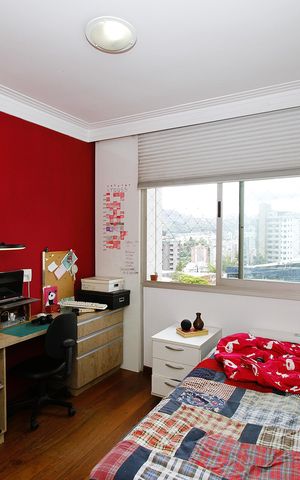 Apartamento à venda com 200m², 4 quartos e 3 vagasQuarto 2