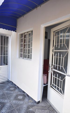 Casa para alugar com 80m², 1 quarto e sem vagaHall de entrada