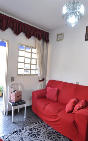 Casa para alugar com 80m², 1 quarto e sem vagaSala