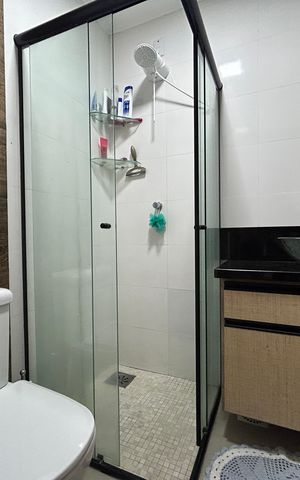 Casa à venda com 59m², 2 quartos e 2 vagas Casa à venda com 59m², 2 quartos e 2 vagasBanheiro