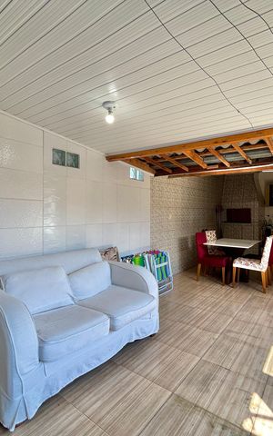 Casa à venda com 59m², 2 quartos e 2 vagas Casa à venda com 59m², 2 quartos e 2 vagasÁrea gourmet