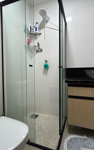 Casa à venda com 59m², 2 quartos e 2 vagas Casa à venda com 59m², 2 quartos e 2 vagasBanheiro