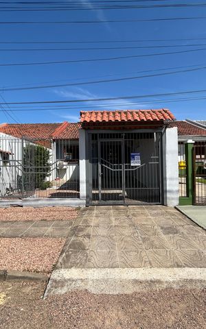 Casa à venda com 59m², 2 quartos e 2 vagas Casa à venda com 59m², 2 quartos e 2 vagasPlaca