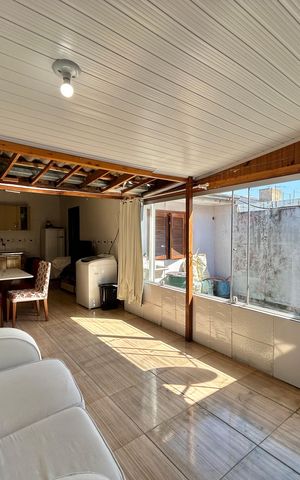 Casa à venda com 59m², 2 quartos e 2 vagas Casa à venda com 59m², 2 quartos e 2 vagasÁrea gourmet