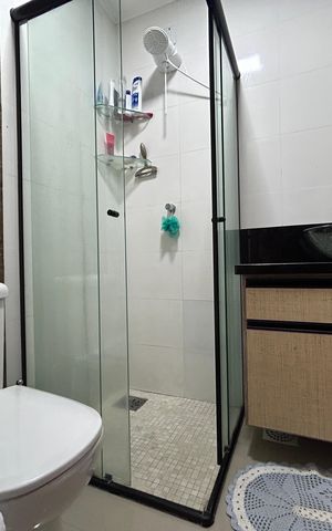 Casa à venda com 59m², 2 quartos e 2 vagas Casa à venda com 59m², 2 quartos e 2 vagasBanheiro