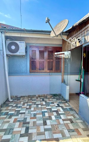 Casa à venda com 59m², 2 quartos e 2 vagas Casa à venda com 59m², 2 quartos e 2 vagasPátio