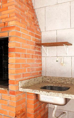 Casa à venda com 250m², 3 quartos e 3 vagasPátio - Churrasqueira