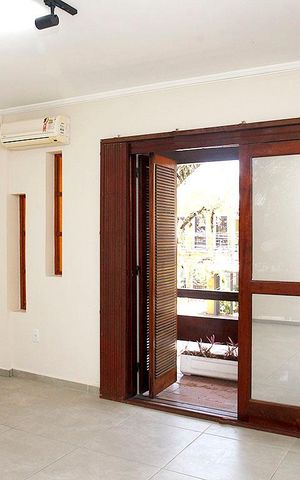 Casa à venda com 250m², 3 quartos e 3 vagasQuarto 1 Suíte