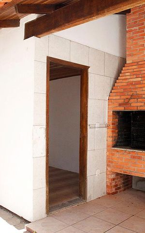 Casa à venda com 250m², 3 quartos e 3 vagasPátio - Edícula