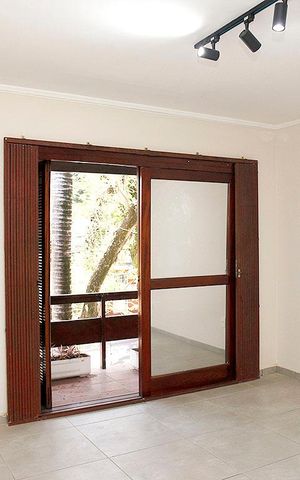 Casa à venda com 250m², 3 quartos e 3 vagasQuarto 1 Suíte