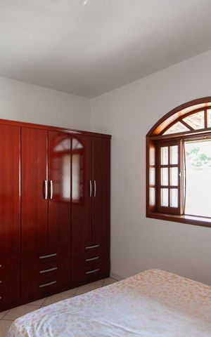 Casa à venda com 333m², 6 quartos e 4 vagas Casa à venda com 333m², 6 quartos e 4 vagasSuíte 3