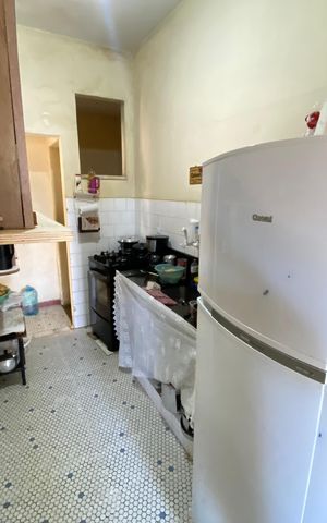 Casa à venda com 200m², 2 quartos e 3 vagas Casa à venda com 200m², 2 quartos e 3 vagasCozinha