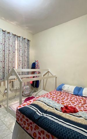 Casa à venda com 200m², 2 quartos e 3 vagas Casa à venda com 200m², 2 quartos e 3 vagasQuarto