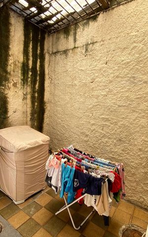 Casa à venda com 200m², 2 quartos e 3 vagas Casa à venda com 200m², 2 quartos e 3 vagasÁrea de Serviço