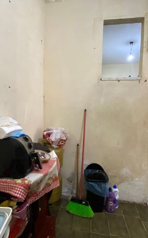 Casa à venda com 200m², 2 quartos e 3 vagas Casa à venda com 200m², 2 quartos e 3 vagasQuarto 2 / casa 2