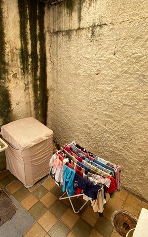 Casa à venda com 200m², 2 quartos e 3 vagas Casa à venda com 200m², 2 quartos e 3 vagasÁrea de Serviço