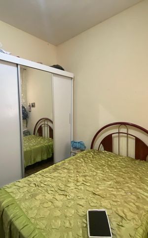 Casa à venda com 200m², 2 quartos e 3 vagas Casa à venda com 200m², 2 quartos e 3 vagasQuarto/casa 2