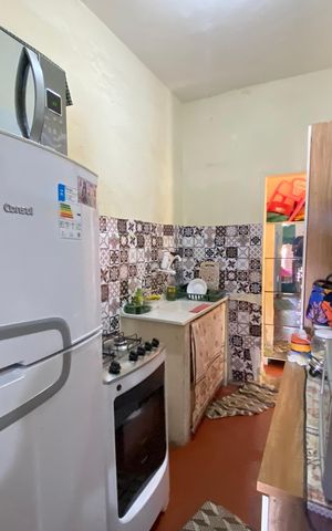 Casa à venda com 200m², 2 quartos e 3 vagas Casa à venda com 200m², 2 quartos e 3 vagasCozinha